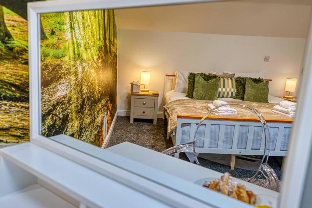 Delightful Two-Bedroom Cottage In The Heart Of Bakewell Extérieur photo