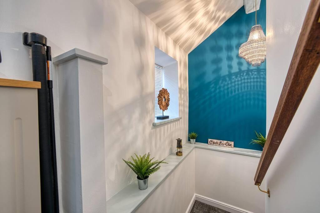 Delightful Two-Bedroom Cottage In The Heart Of Bakewell Extérieur photo