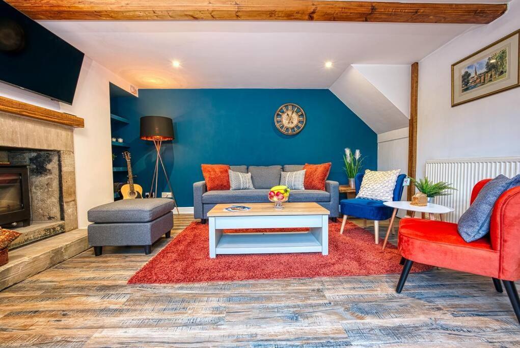 Delightful Two-Bedroom Cottage In The Heart Of Bakewell Extérieur photo